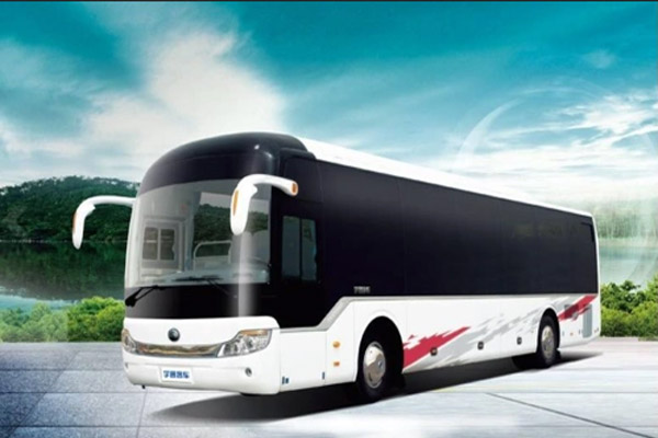 旅游包车